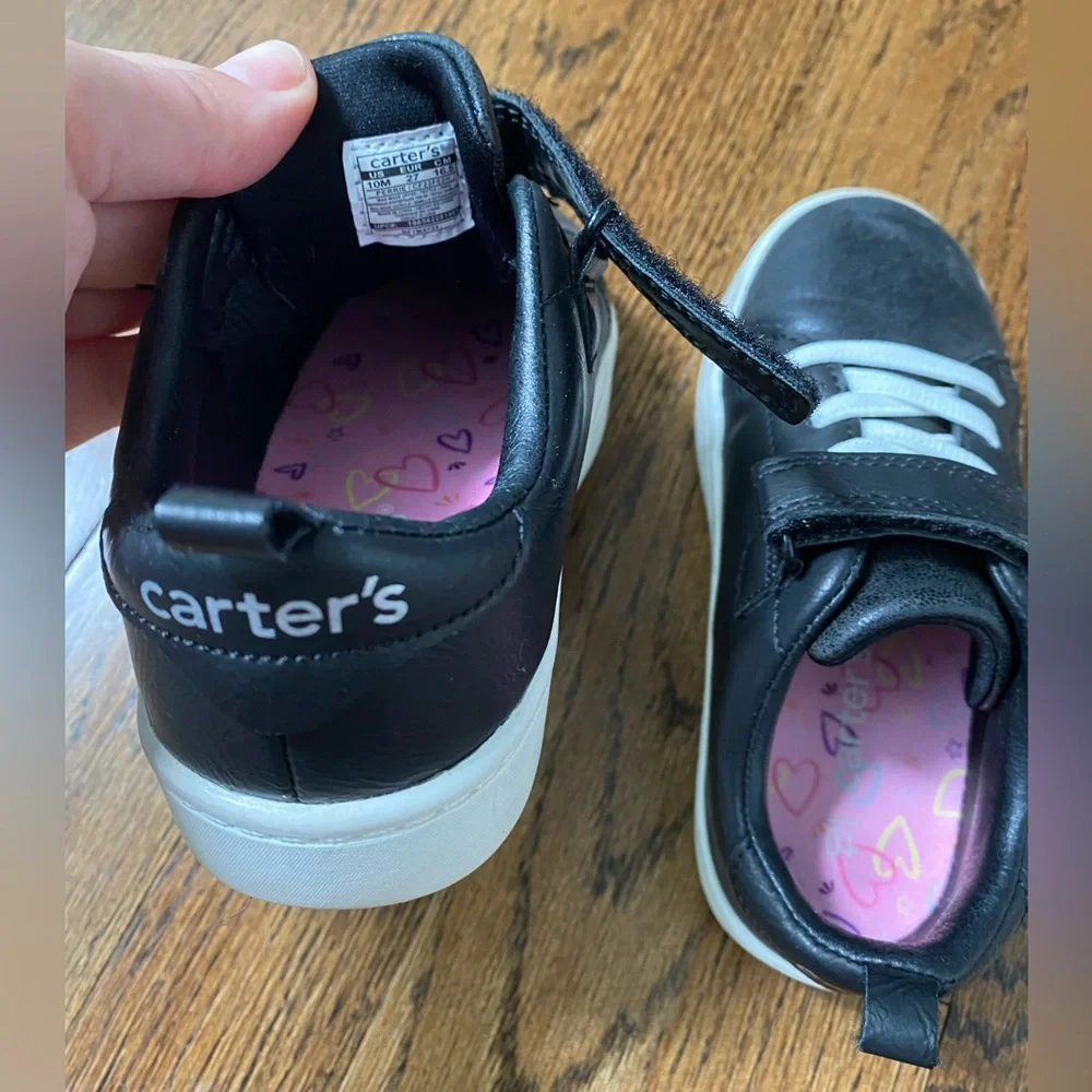 Carter's PERRIE toddler girl size 10 Black Sneakers with Silver Glitter Heart